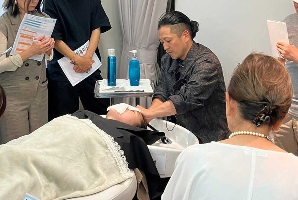 INFINITY 尼崎 ヘッドスパ講師活動 写真